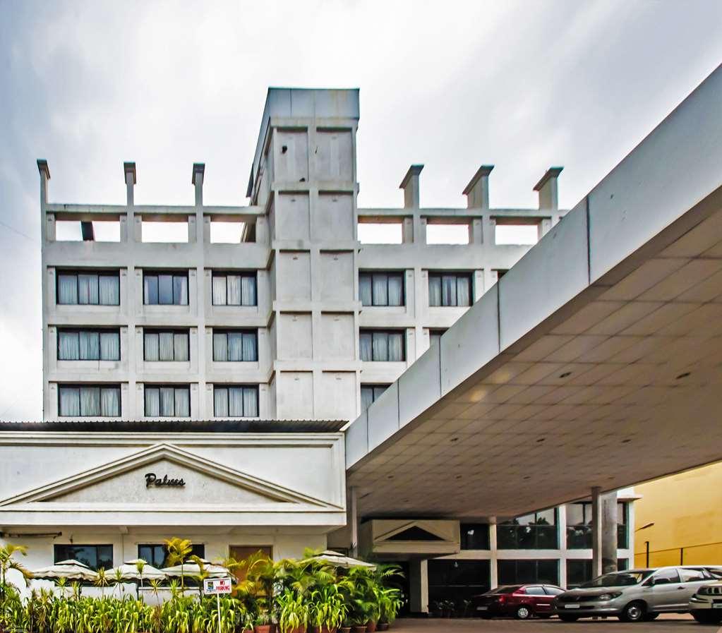 Quality Inn Regency, Nashik Eksteriør billede