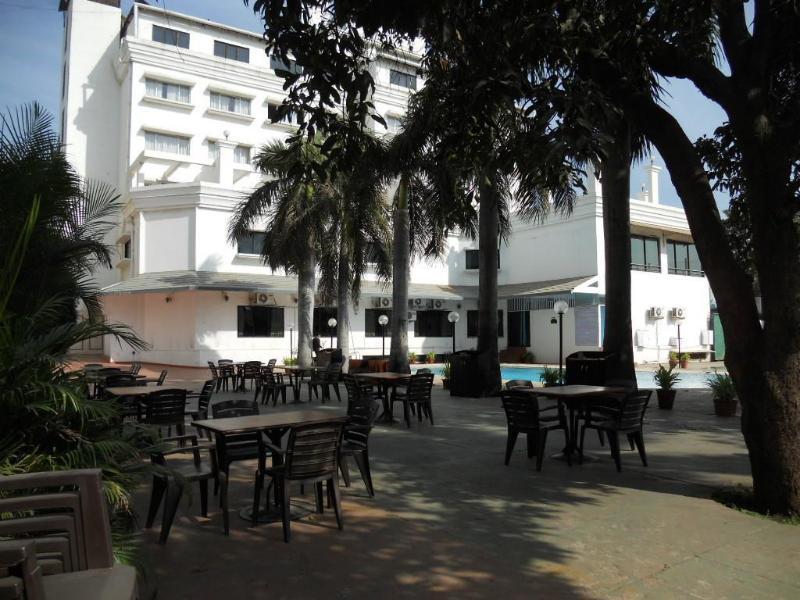Quality Inn Regency, Nashik Eksteriør billede