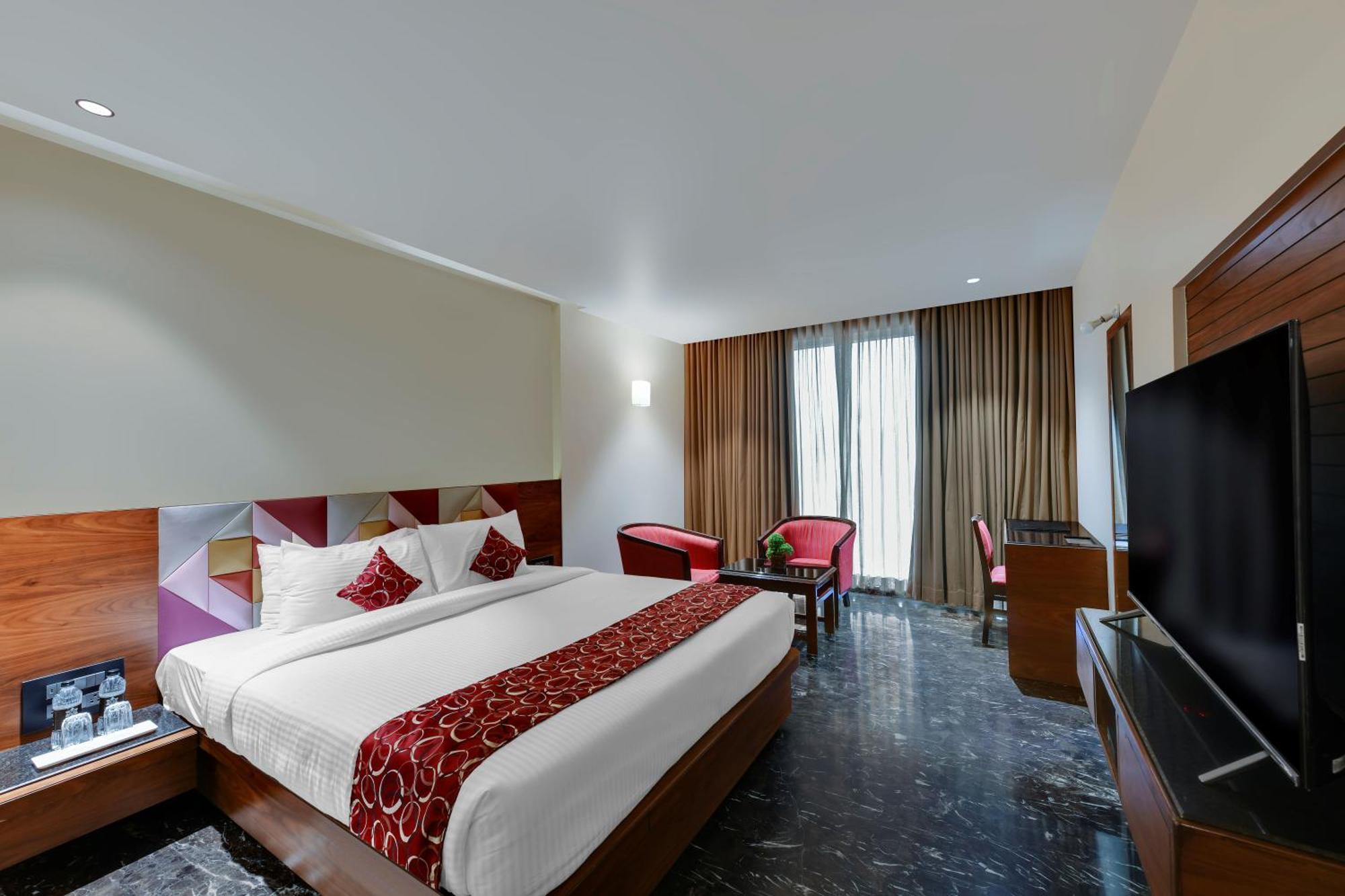 Quality Inn Regency, Nashik Eksteriør billede