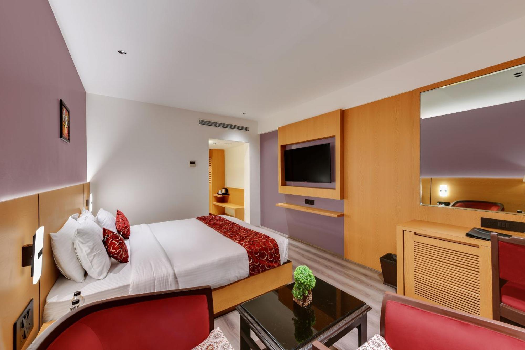 Quality Inn Regency, Nashik Eksteriør billede