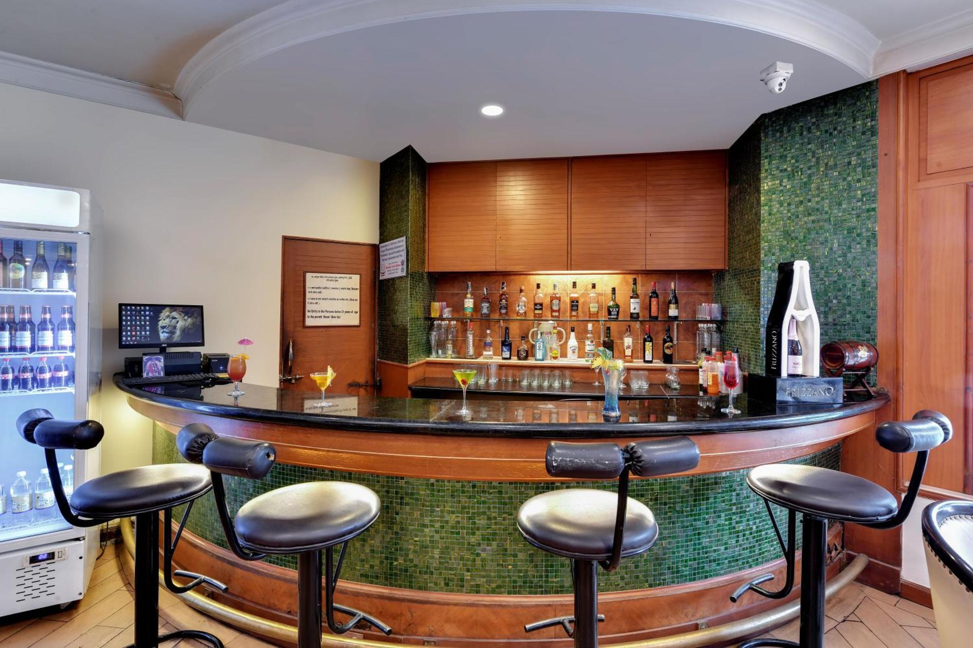 Quality Inn Regency, Nashik Eksteriør billede